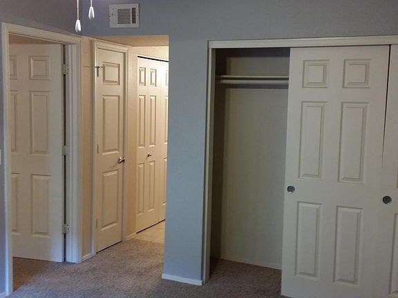 2nd image of 1331 W Baseline Rd Unit 160