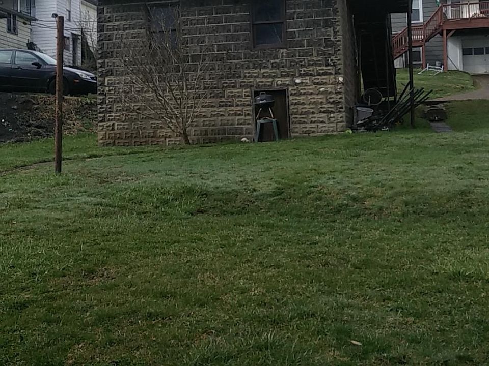 2nd image of 315 1/2 Ash Ave