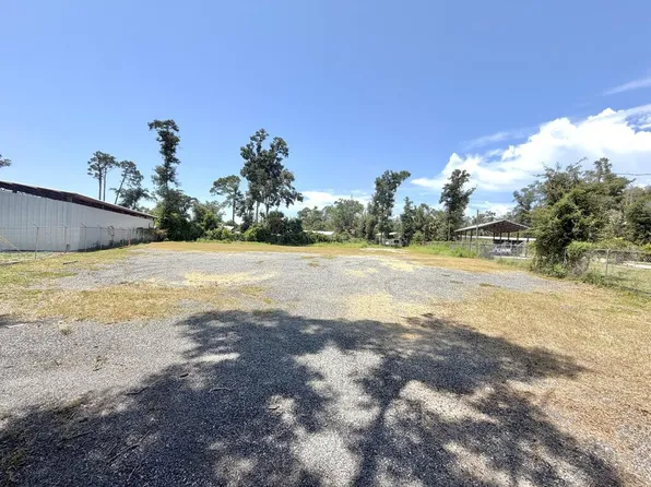 113 NE Hwy 51, Steinhatchee, FL 32359