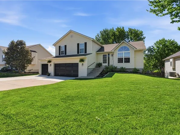 10309 NW 86th St, Kansas City, MO 64153
