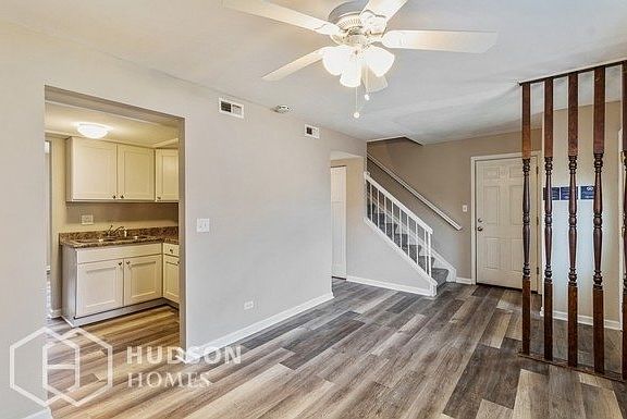 4th image of 1633 E Waterford Ln #345