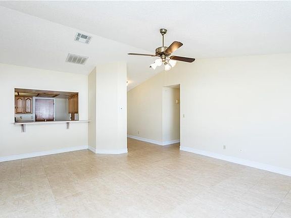 5th image of 9501 Montello Dr