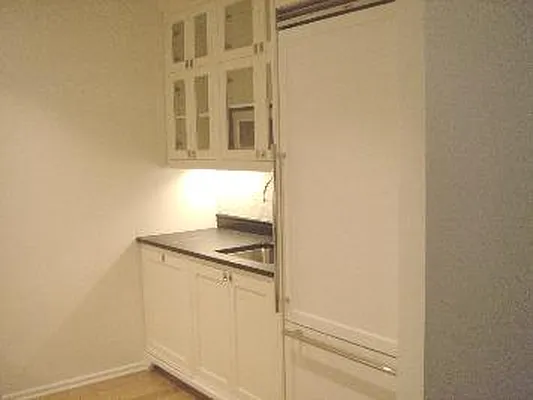 Rented by Corcoran | media 15