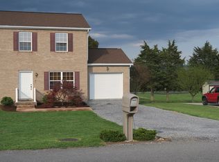 61 S Mountain Dr, Mcgaheysville, VA 22840