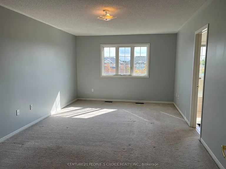 88 Delport Close — Photo 13