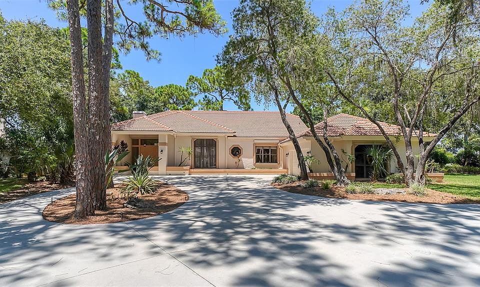 925 Blue Heron Overlook, Osprey, FL 34229 Zillow