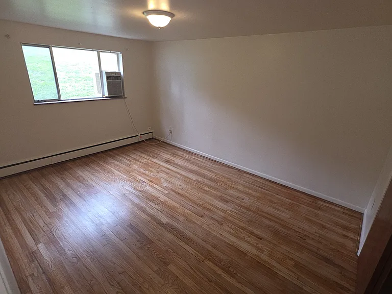4250 Saint Martins Pl #1 — Photo 5