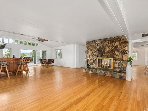 4th image of 7695 E Silver Dollar Ln