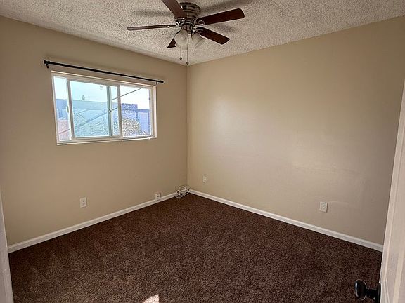 4th image of 24820-24822 1/2 N Avalon Blvd #24822-1/4