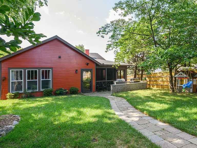 801 Shelby Ave — Photo 33
