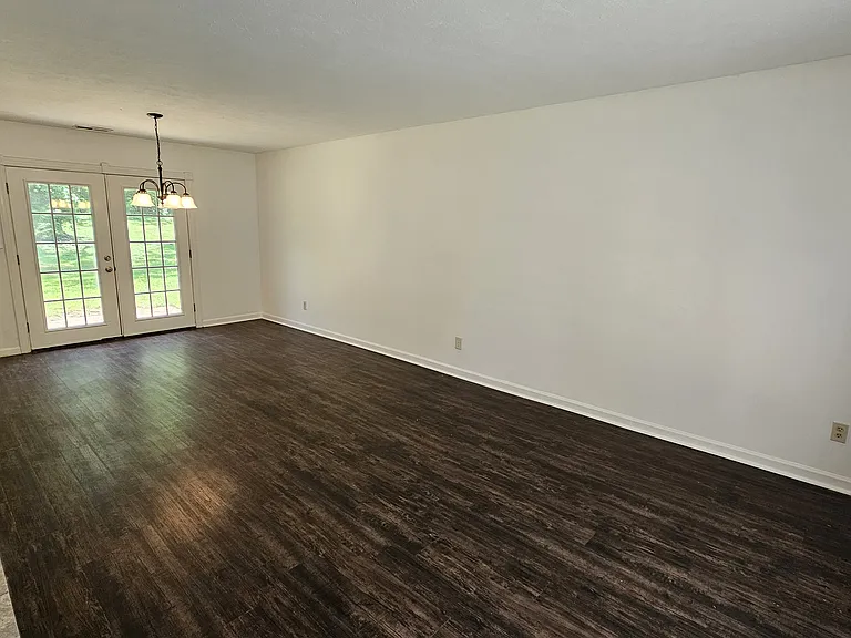 5603 Windy Willow Dr — Photo 11