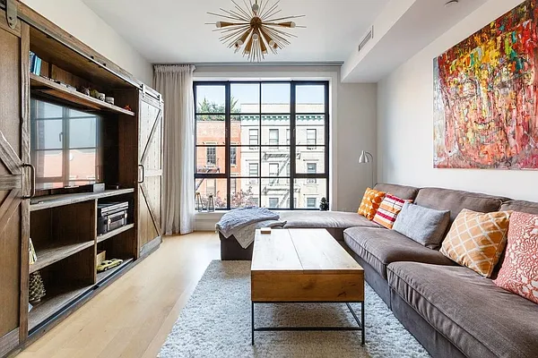 Rented by Compass | media 18