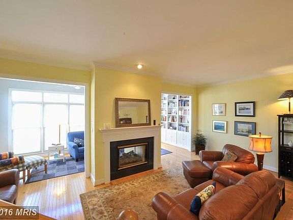 3rd image of 10531 James Wren Way