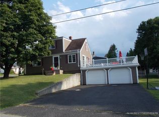 58 Maple St, Presque Isle, ME 04769