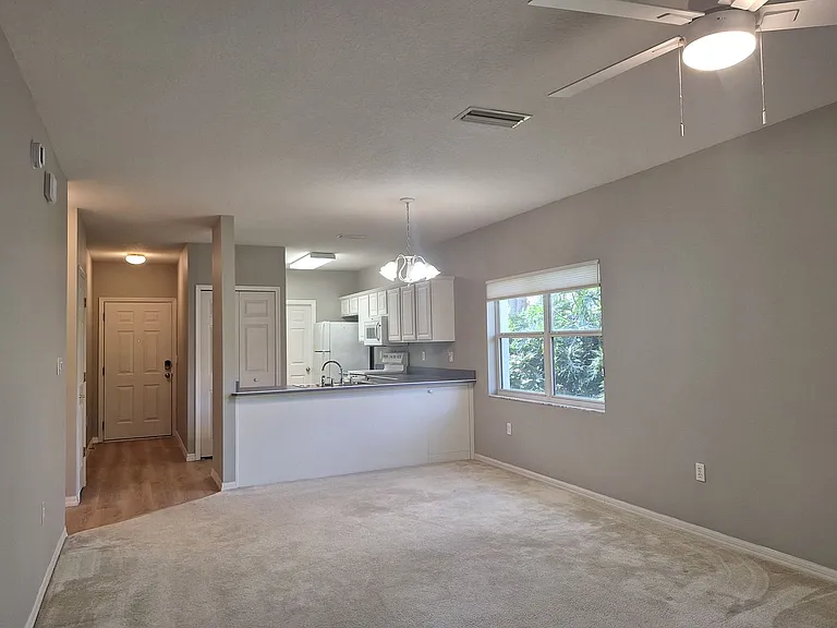 140 Turnbull Villas Cir — Photo 7