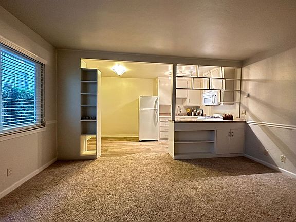 4th image of 1808 N St APT 3