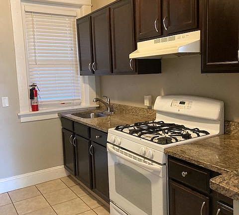 3rd image of 1000 Westover Ave APT 3