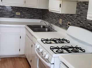 1000 Bayside Dr Unit 305, Palatine, IL 60074