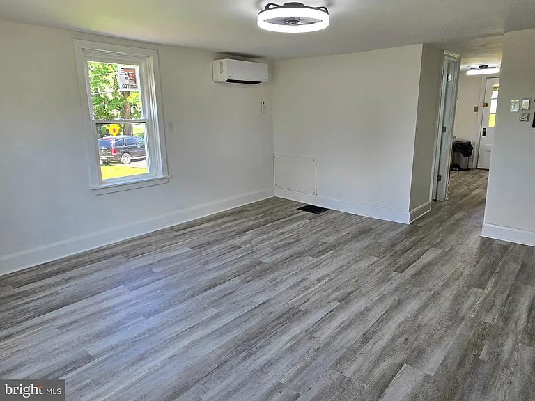 2454 E Swamp Rd #1 — Photo 13