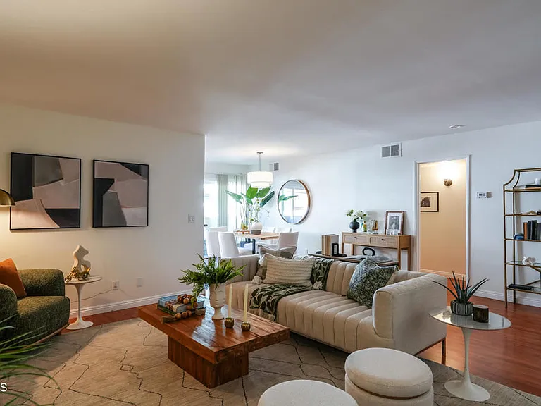 120 S Sierra Madre Blvd #205 — Photo 3