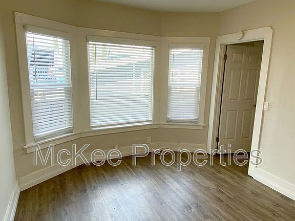 4th image of 2262 Market St APT 5