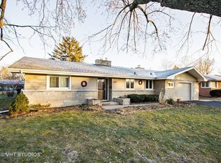 1819 W Acres Rd, Joliet, IL 60435