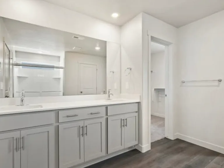 565 E Lintel Rd — Photo 12