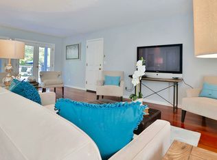 7210 Foothill Rd, Pleasanton, CA 94566