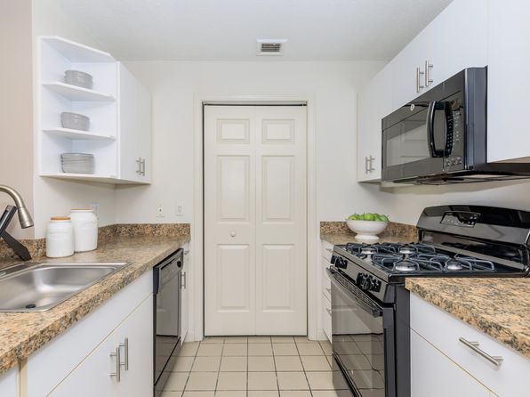 30 Catherines Way #115-0103
