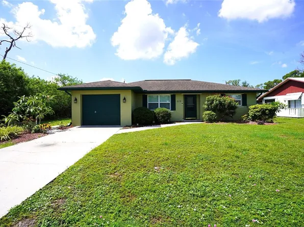 515 MERIDAN AVENUE NW, PORT CHARLOTTE, FL 33952