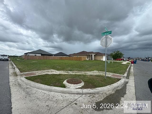 1st image of 2901 Alex Ln