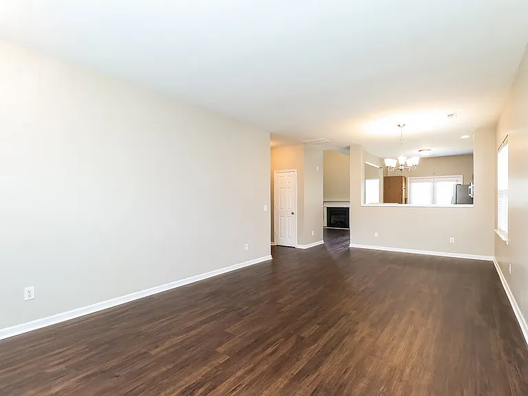 2619 Rozzelles Landing Dr — Photo 6