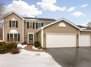 70 E Harbor Dr, Lake Zurich, IL