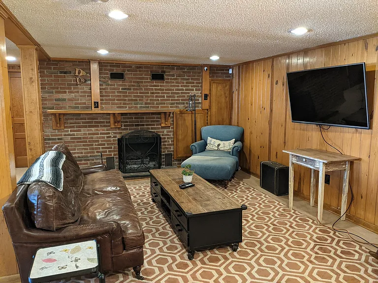 1023 Mitchell Rd — Photo 22