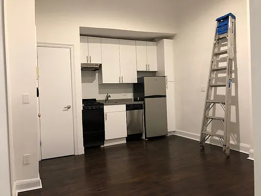 Rented by CPG Residential LLC | media 24