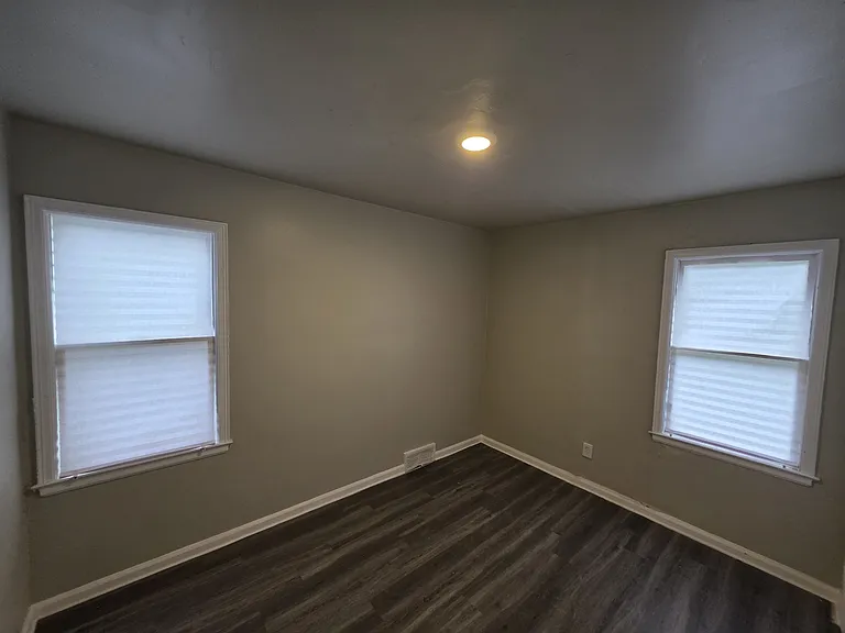 9252 Minock St — Photo 25