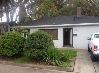 2410 W Acacia St, Stockton, CA