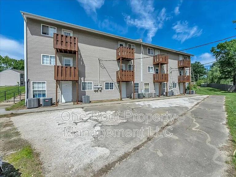 2001 Chateau Dr #A — Photo 26