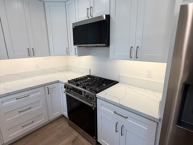 227 Avenida Serra #A — Photo 4