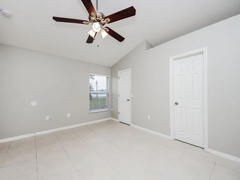 64 Bolton Ct — Photo 10