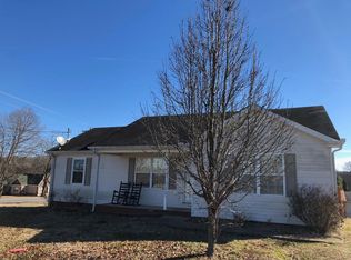 2101 Hollandale Cir, Columbia, TN 38401