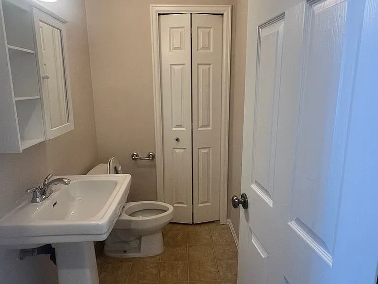 863 SE Bayshore Cir — Photo 28