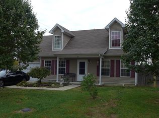 210 Brookfield Dr, Frankfort, KY 40601