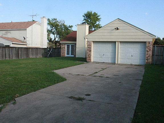 4th image of 115 Southerland Ave