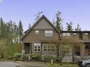 10254 SW Windwood Way, Portland, OR 97225