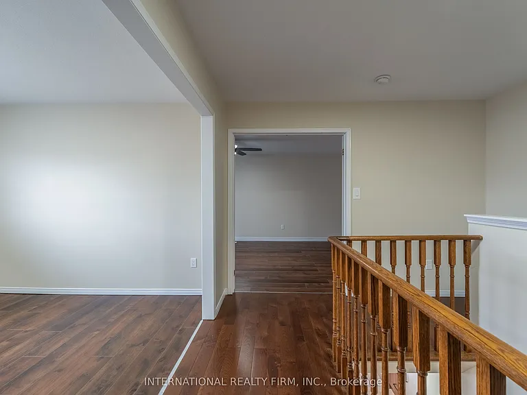 102 Hunter Way — Photo 23