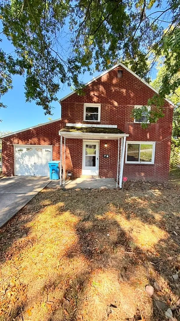 Beautiful 3BD 1BA Home in Penn Hills!! — Photo 1
