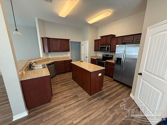 5th image of 5776 Glen Brook Ct
