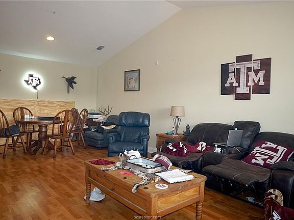 3rd image of 1725 Harvey Mitchell Pkwy S APT 2232