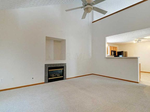 3rd image of 1516 Electra St